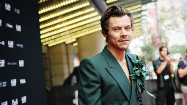 Banner night: Harry Styles honored by Madison Square Garden after 15-night run